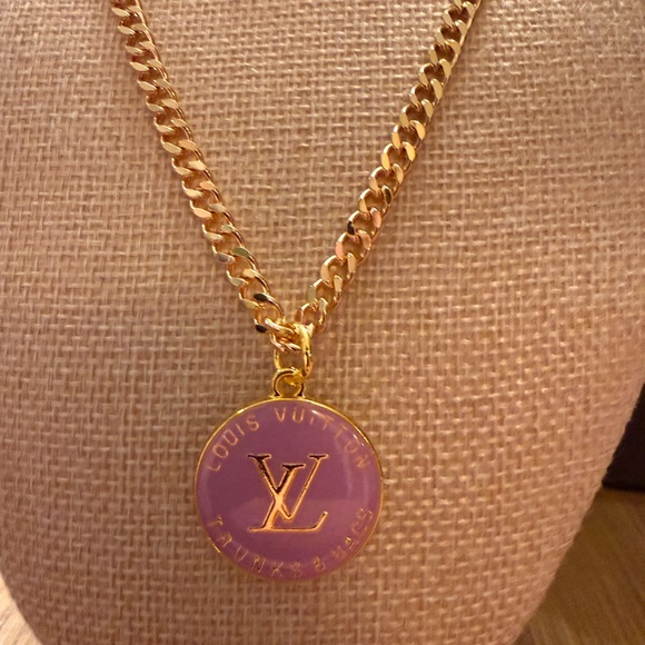 Louis Vuitton Gold Chain Necklace with Lavender Medallion. Perfect for spring 🐣 - Picture 2 of 3